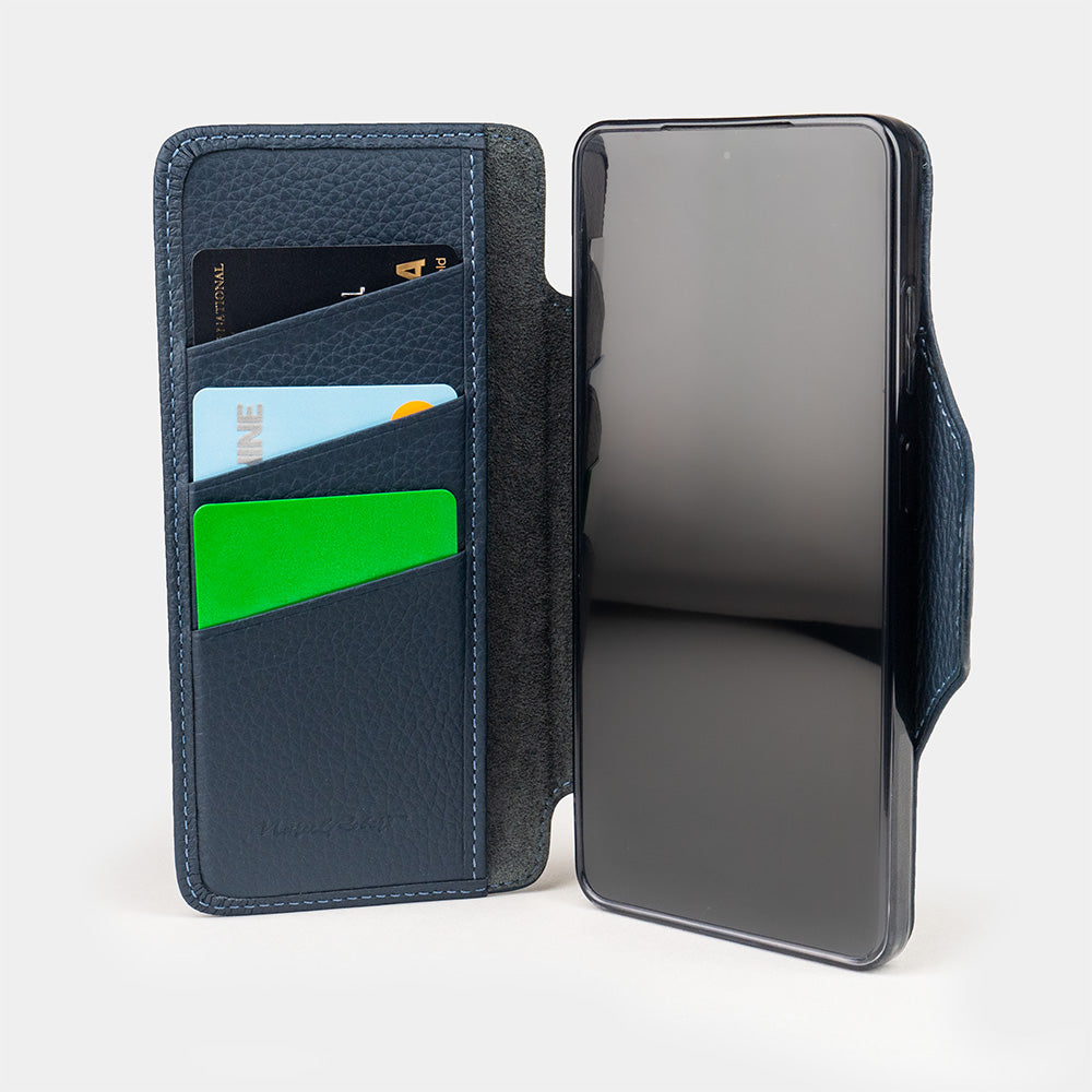 blue leather Samsung S26 Ultra wallet cardholder case view of the inside with 3 credit cards