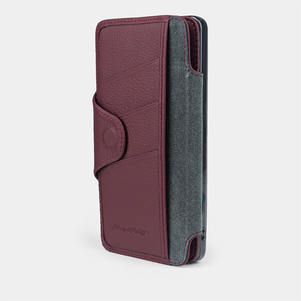 bordeaux leather Samsung S26 Ultra wallet cardholder case with magnetic closure showing the 3 card slots and banknote slot