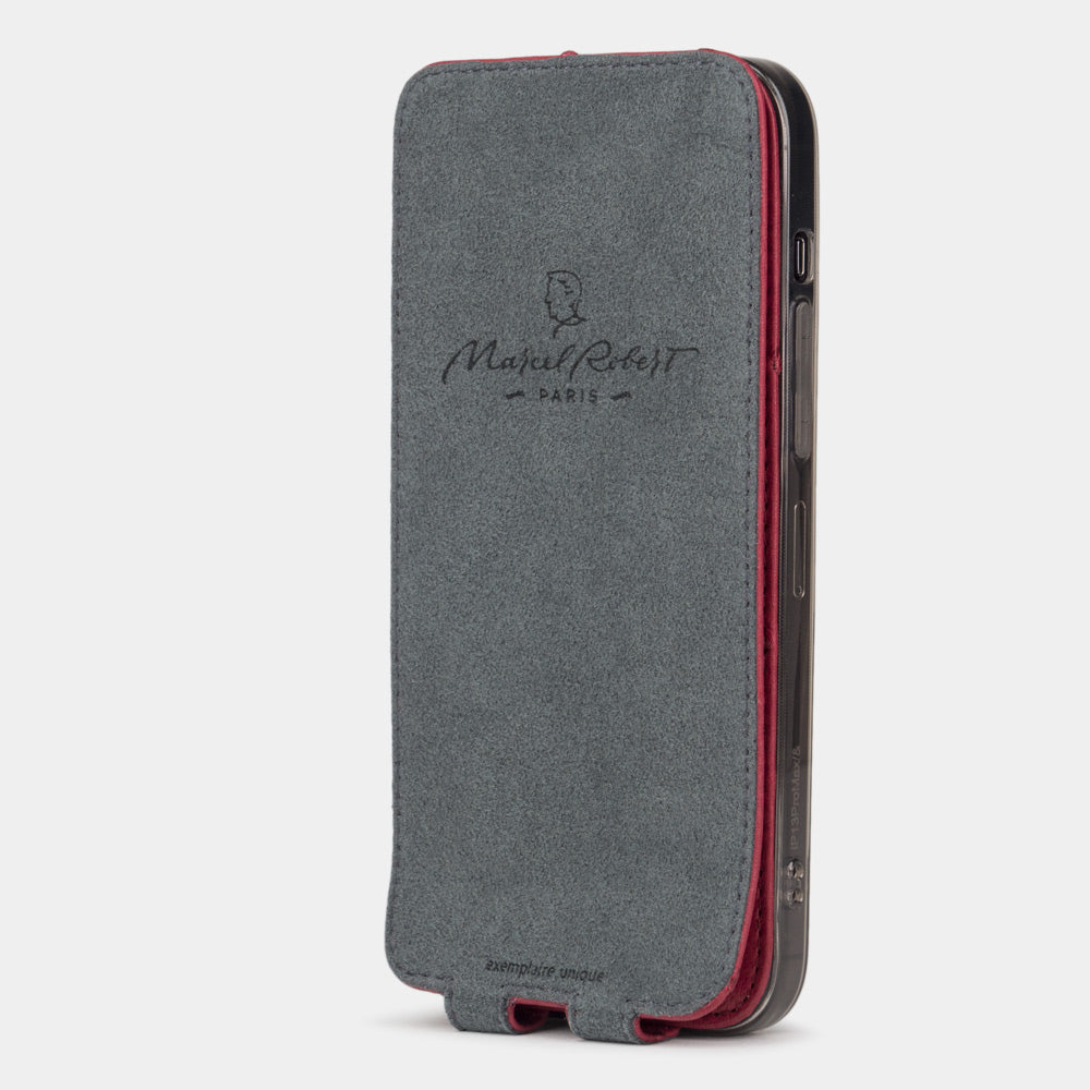 Custodia a libro MagSafe in pelle di struzzo color fucsia per iPhone 15 Pro – Premium