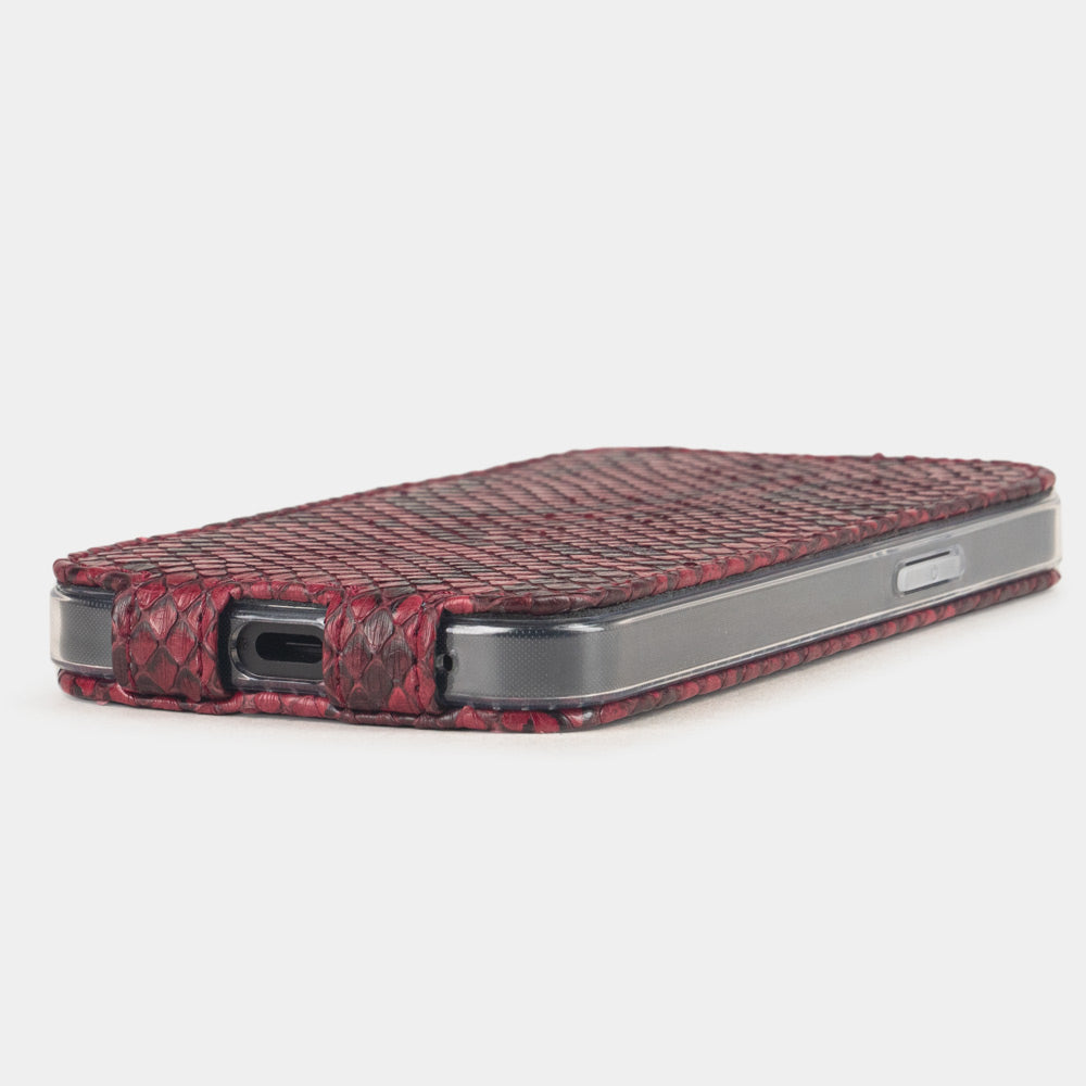 Bordeaux Python Case iPhone 16e - flat side view displaying ultra-thin handcrafted design, USB-C port opening and precise edge finishing

