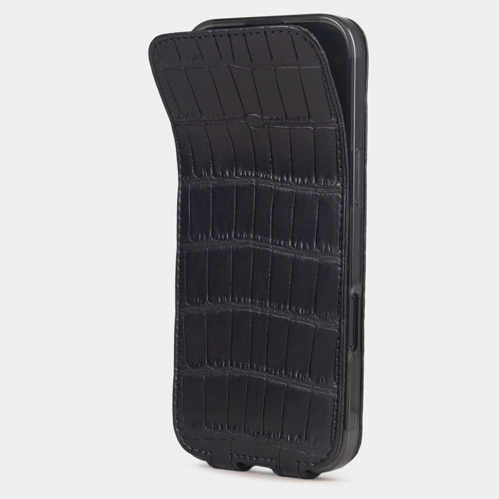 Black Alligator Case iPhone 17 Air – phone flip case with textured quill pattern, flexible front cover folding back to protect the smartphone screen
