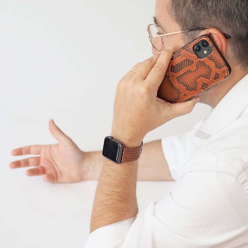 Python Strap Apple Watch 45/46mm Gold | Marcel Robert - 4