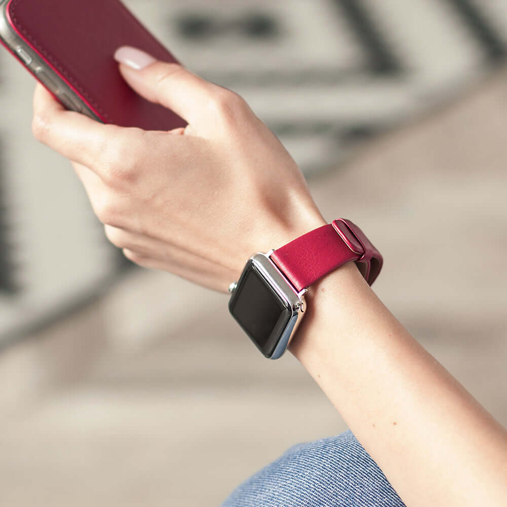 Calfskin Strap Apple Watch 45/46mm Fuchsia | Marcel Robert - 1