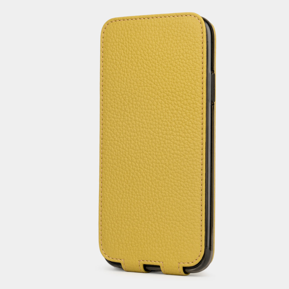 Premium Leather Case iPhone 11 Yellow | Marcel Robert - 2