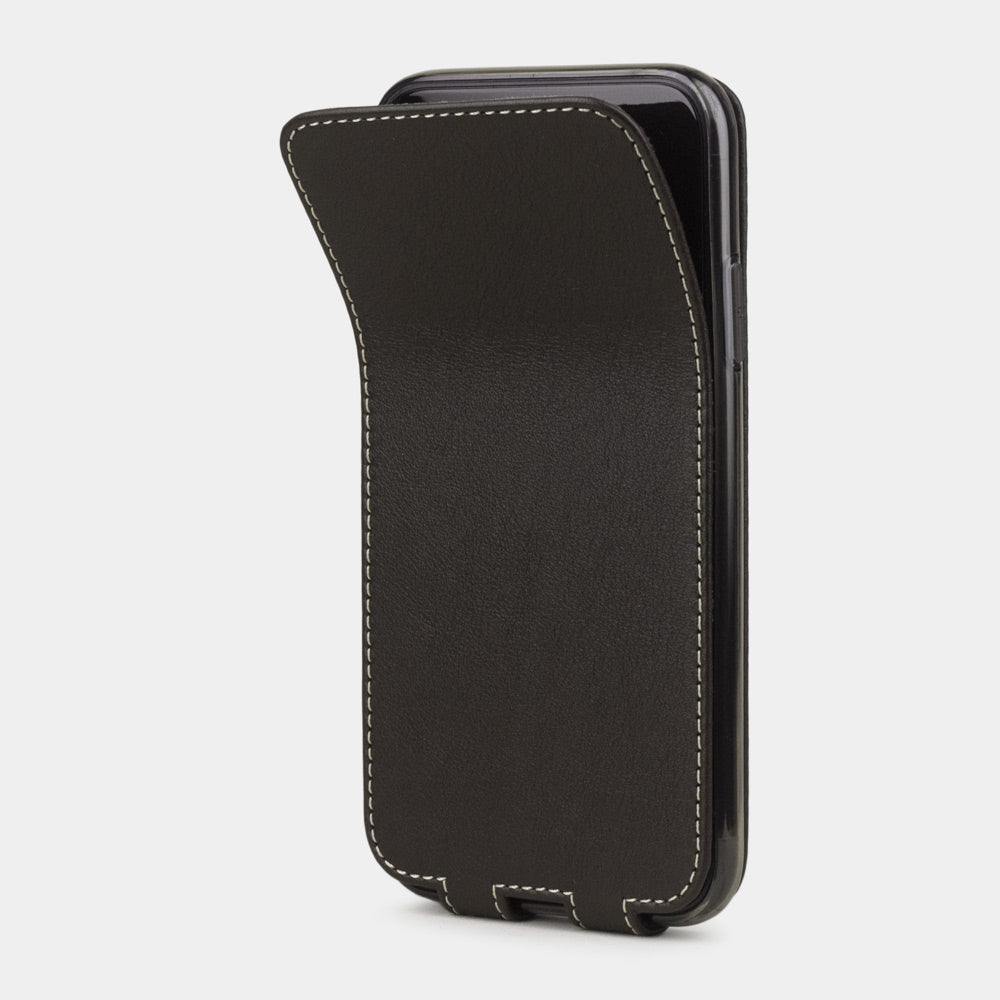 Premium Leather Case iPhone 11 Brown | Marcel Robert - 6