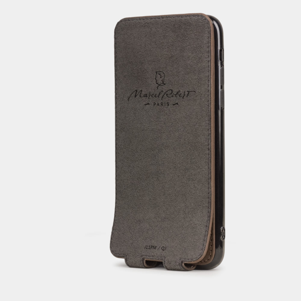 Custodia iPhone 11 Pro Max pelle di vitello caffè — cover a ribalta magnetica fatta a mano Marcel Robert