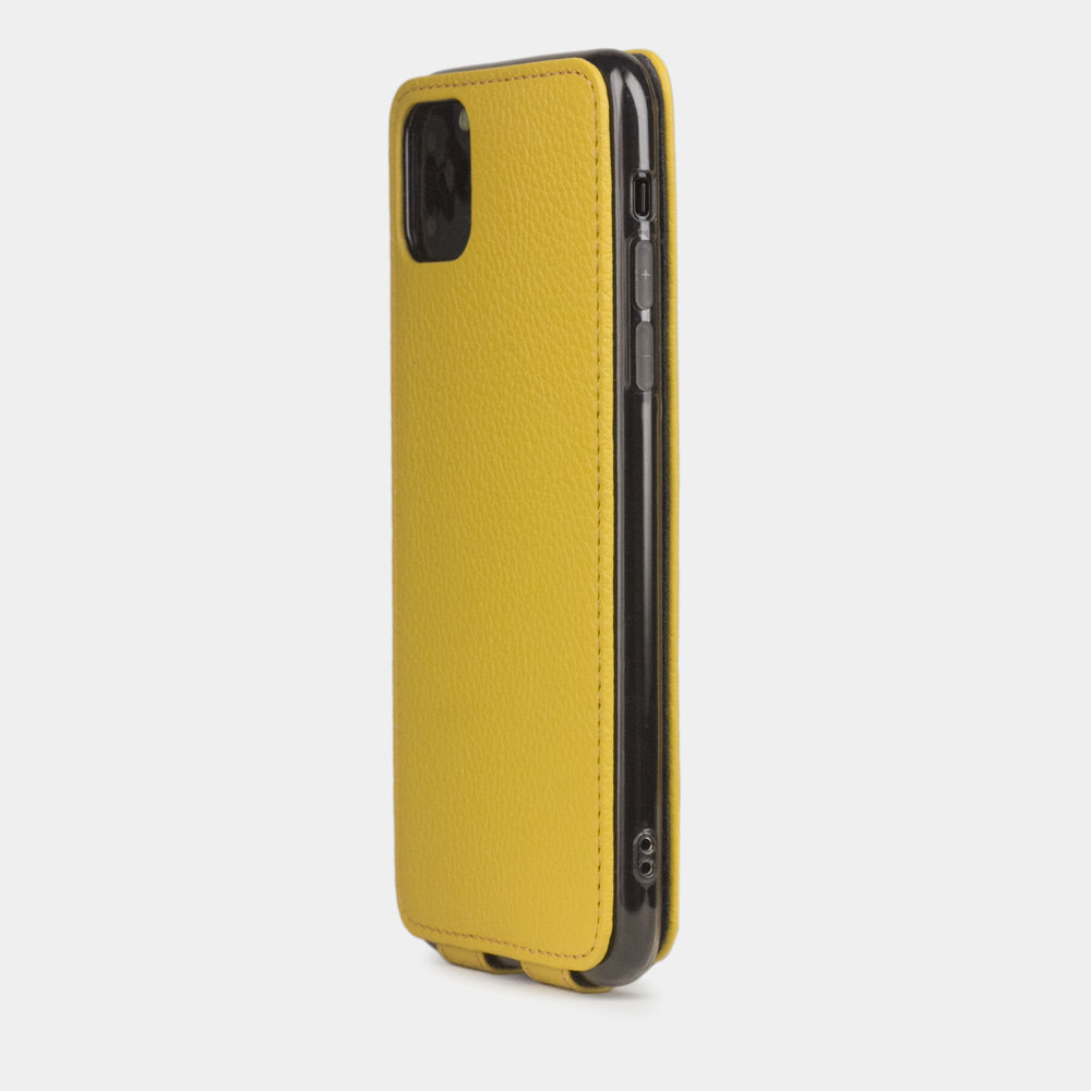 Custodia iPhone 11 Pro Max pelle di vitello giallo — cover a ribalta magnetica fatta a mano Marcel Robert