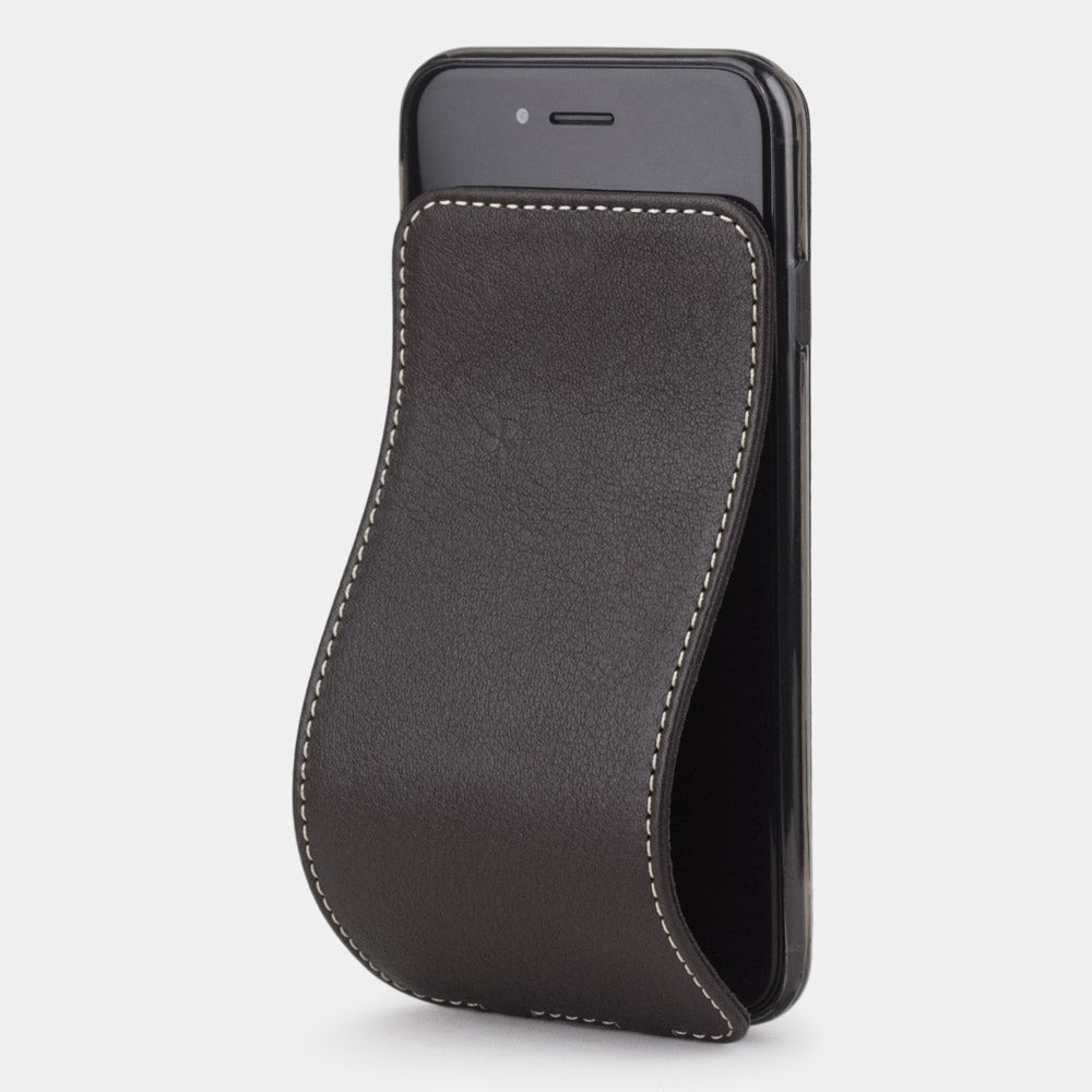 Funda de piel Marrón para iPhone SE - funda de lujo en piel auténtica con tapa magnética parcialmente abierta