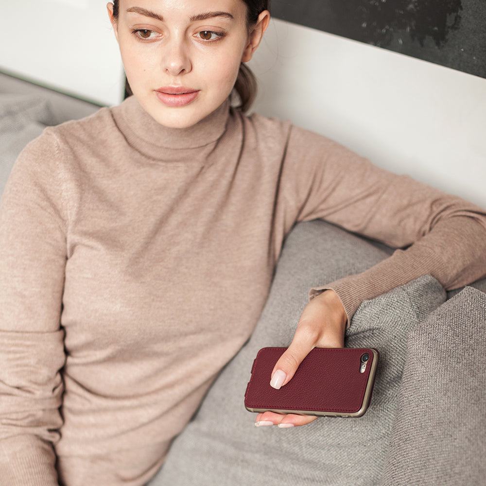 Coque iPhone SE Cuir Bordeaux