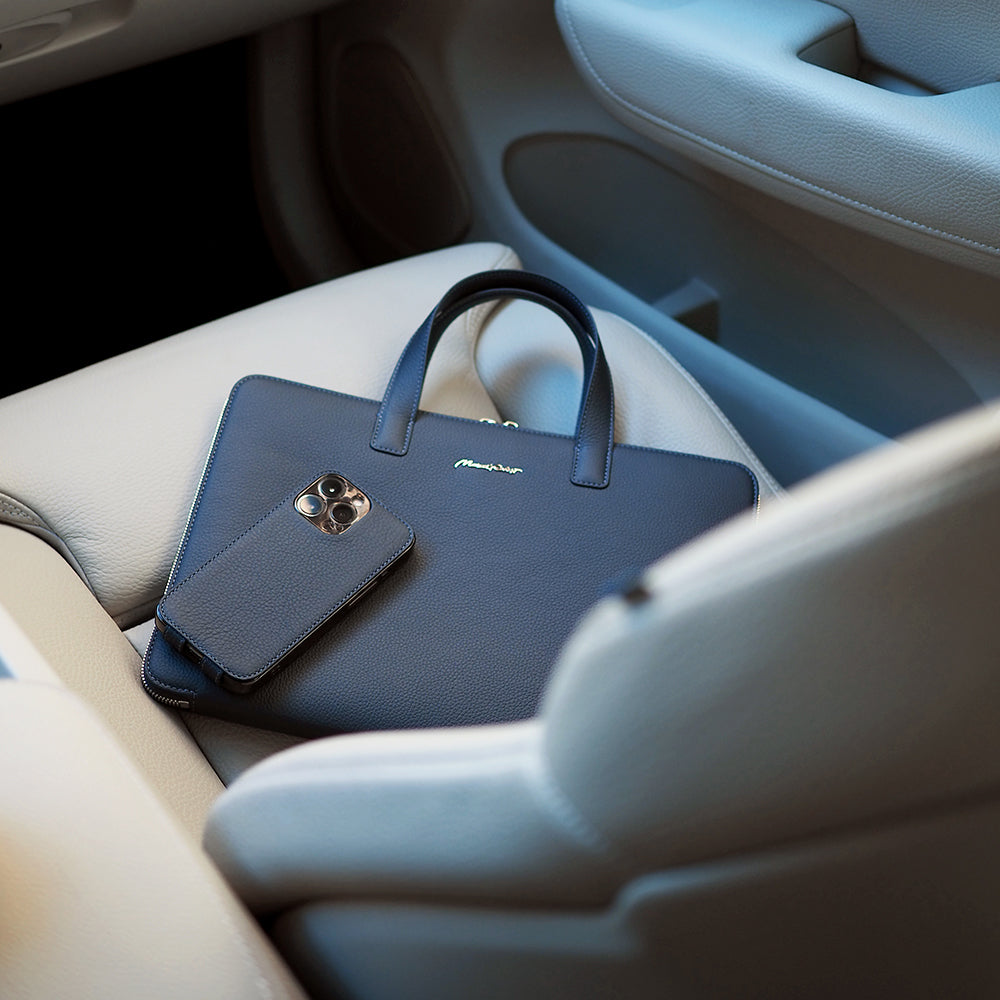 cover iPhone 15 Pro Max blu