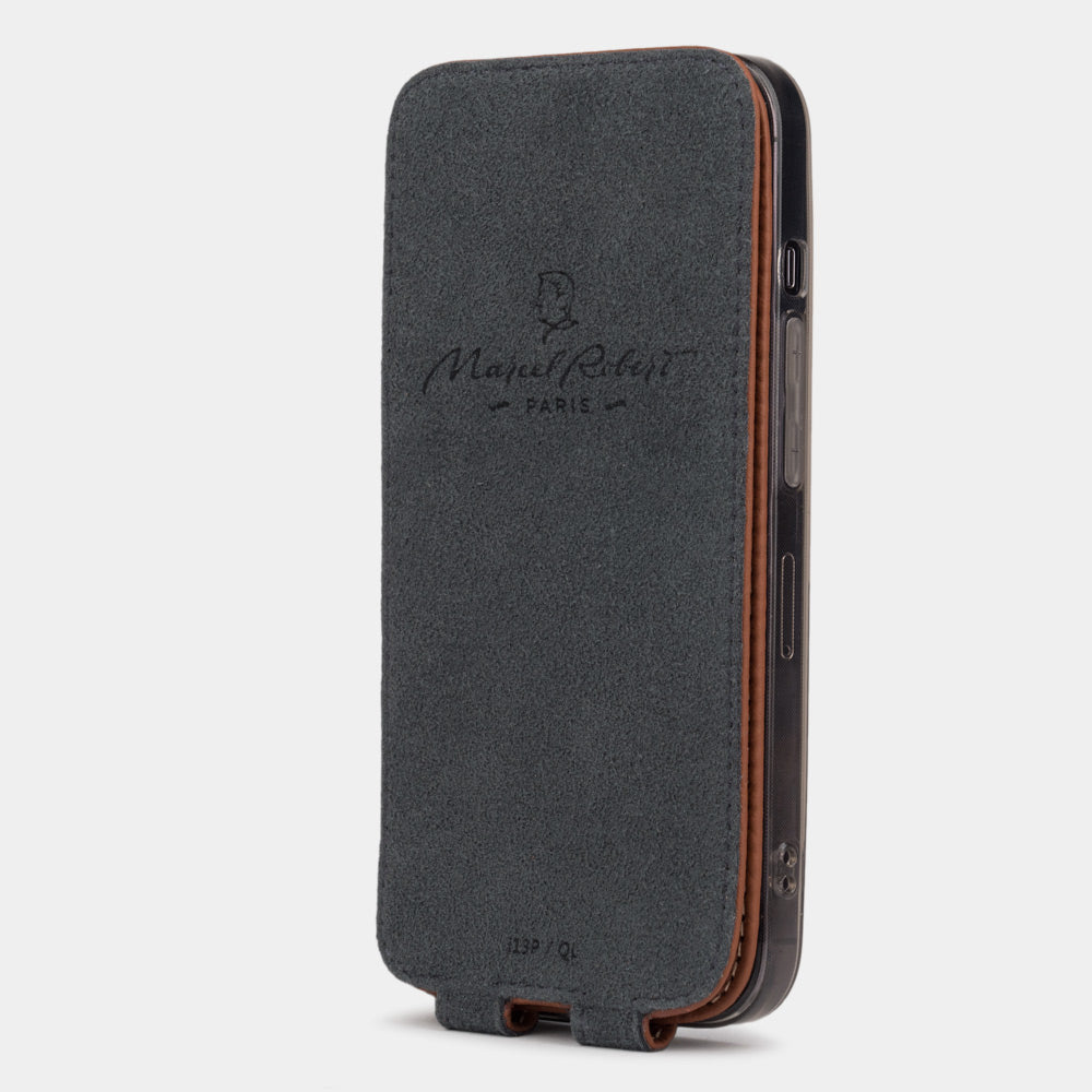 Gold calfskin leather flip case for iPhone 15 – Alcantara® inner lining to smoothly clean the iPhone's screen