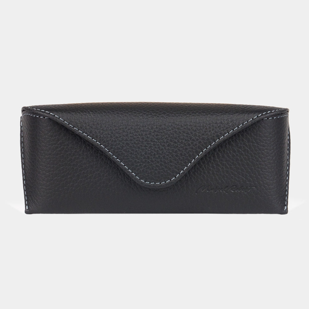 Casual glasses case in black calfskin, front view with the flap closed