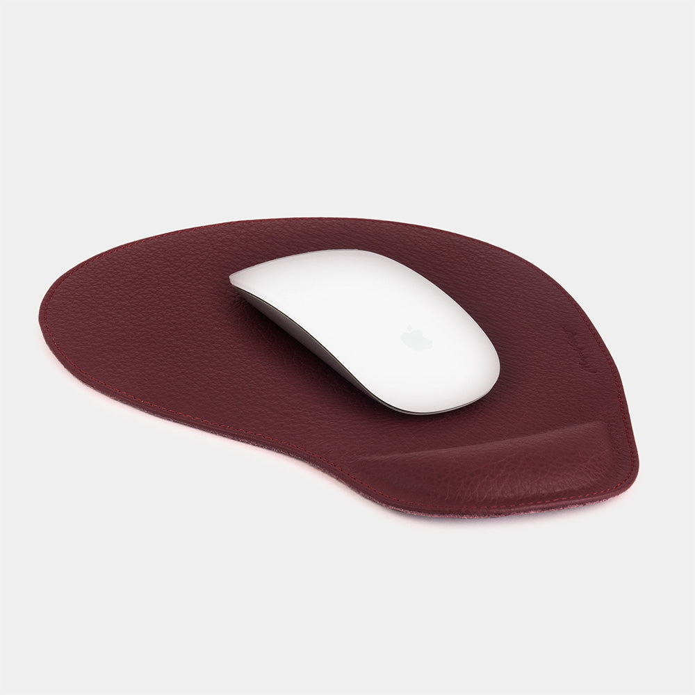 Tappetino mouse in pelle bordeaux con poggiapolsi, mouse bianco sul vitello a grana