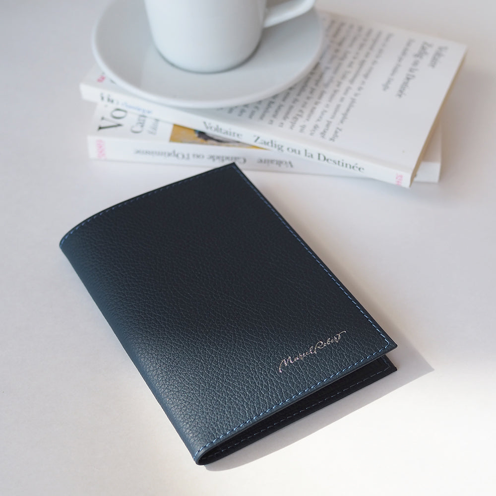 leather passport cover Milano bleu