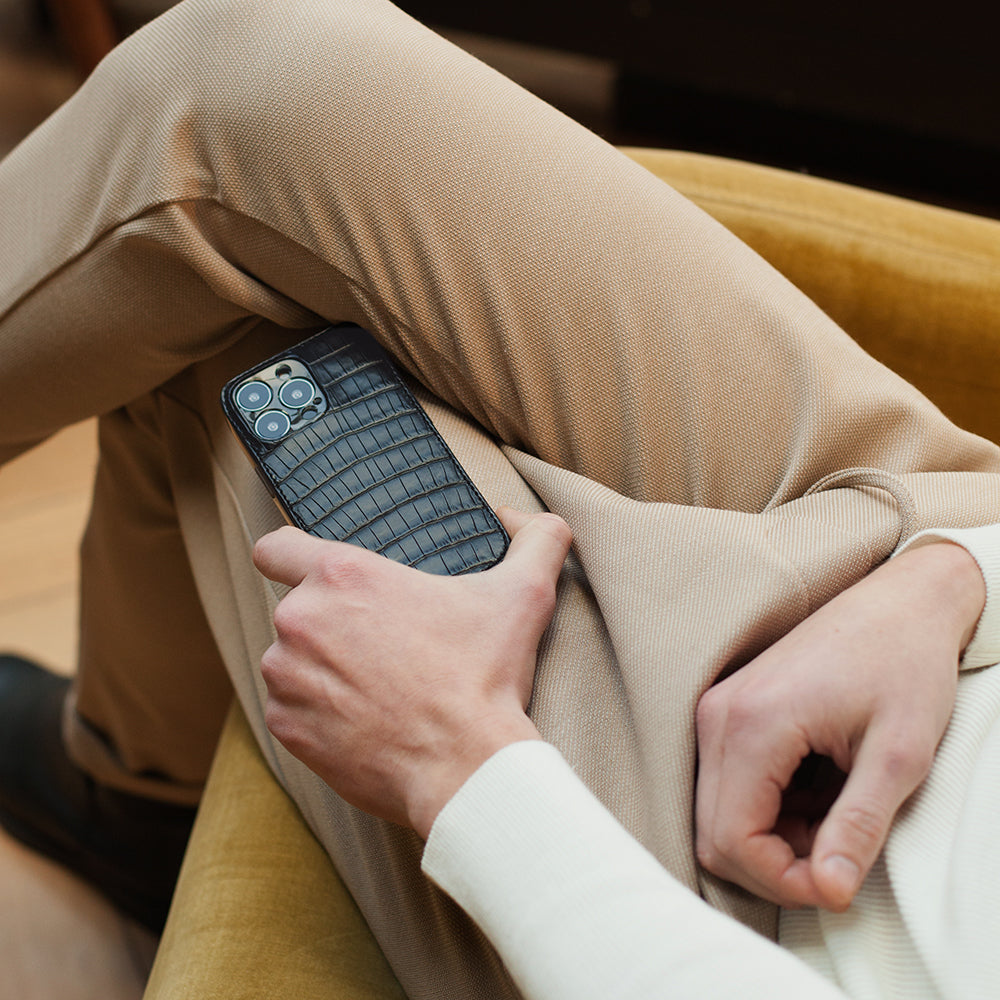 custodia iPhone 13 Pro coccodrillo nero