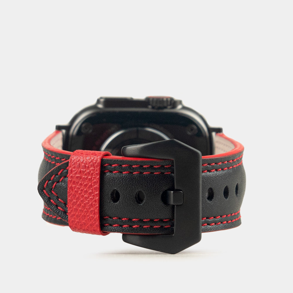 Bracelet homme Apple Watch Ultra 49 mm en cuir de veau lisse noir à tranche rouge et ses adaptateurs couleur noire - vue principale