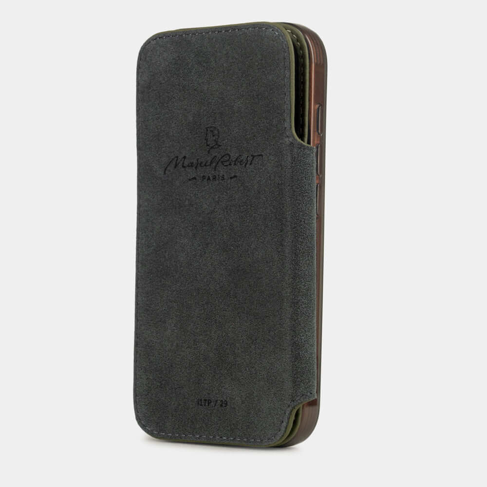 Green Calfskin Wallet Case iPhone 17 Pro Max - interior view showing grey Alcantara lining with magnetic closure, designed to protect the screen
