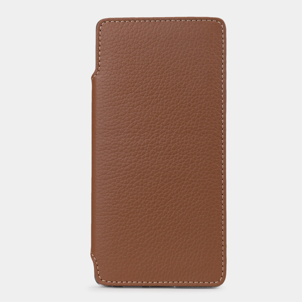 gold calfskin wallet case for Samsung Galaxy S24 Ultra – front view of the closed folio panel, showing the smooth leather grain and edge stitching
