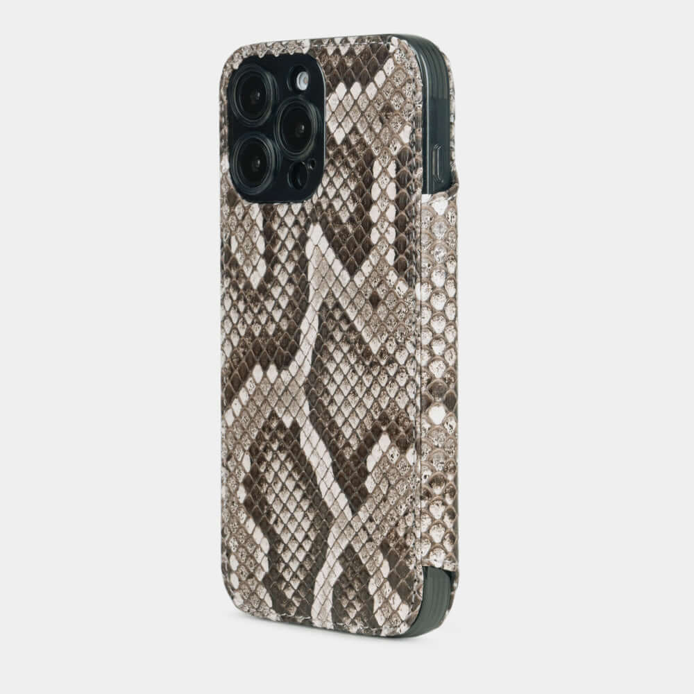 Natural Python Wallet Case iPhone 17 Pro - view from camera side and how the lenses are efficiently protected
